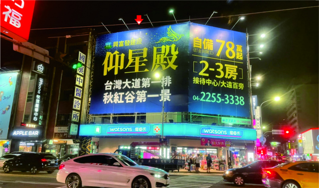 H-0328C-公益路和美村路口-草悟道，台中市民廣場